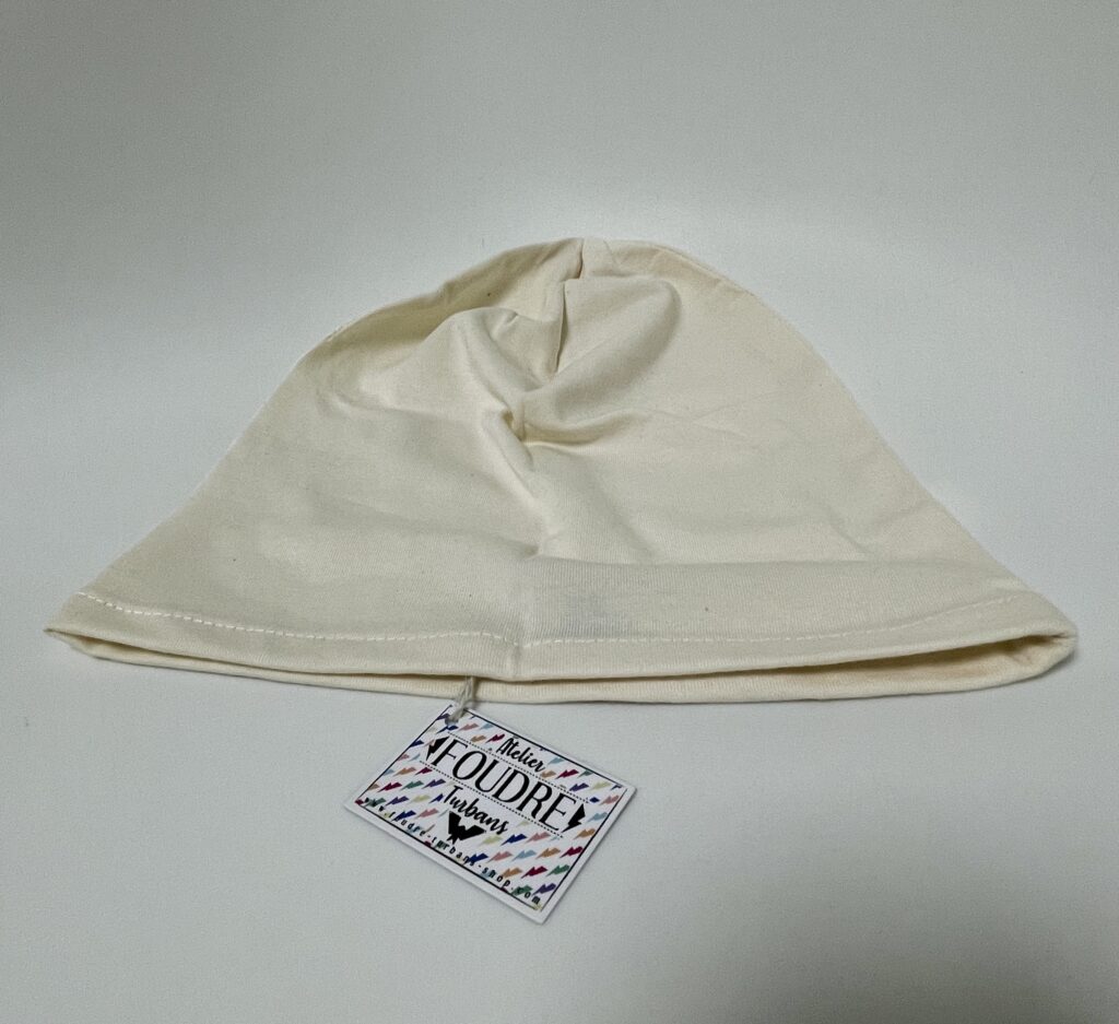 Bonnet en coton bio écru